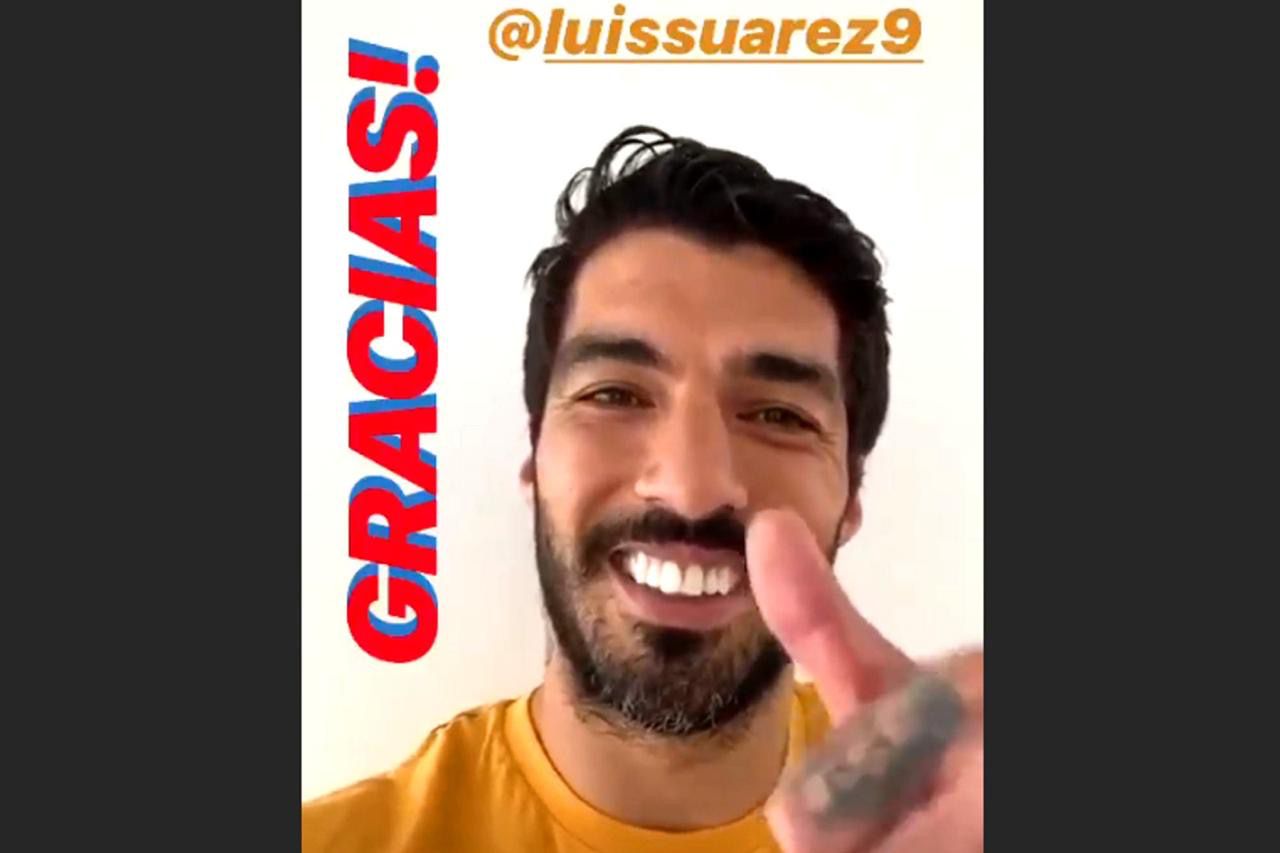 Luis Suárez le responde al hijo de Montillo