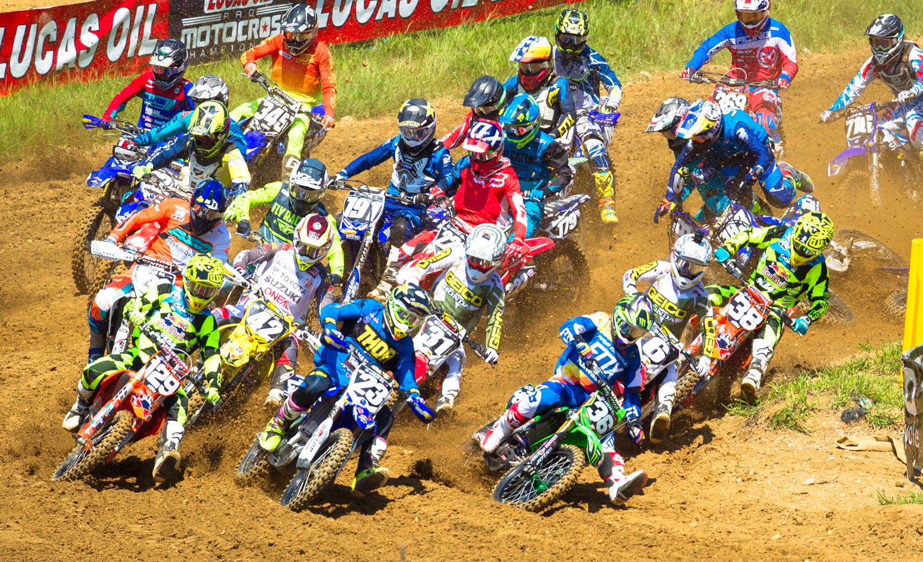 Tomac Sweeps Motos at Budds Creek to Clinch Third Consecutive Lucas Oil Pro  Motocross Championship