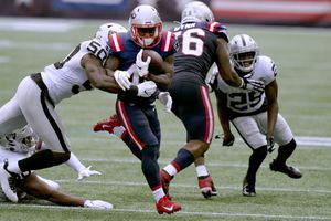 New England Patriots sign undrafted rookie FA running back JJ Taylor