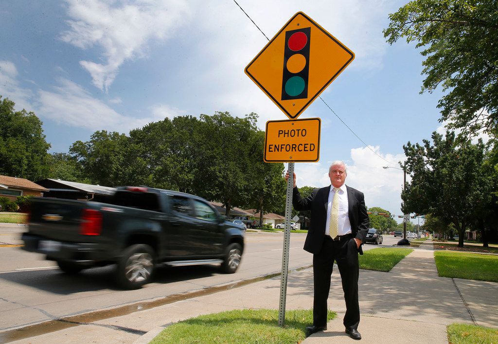 red light camera markham