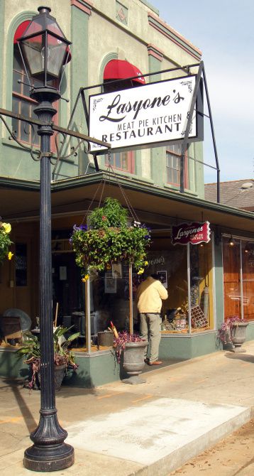 MERCI BEAUCOUP RESTAURANT, Natchitoches - Updated 2023 Restaurant