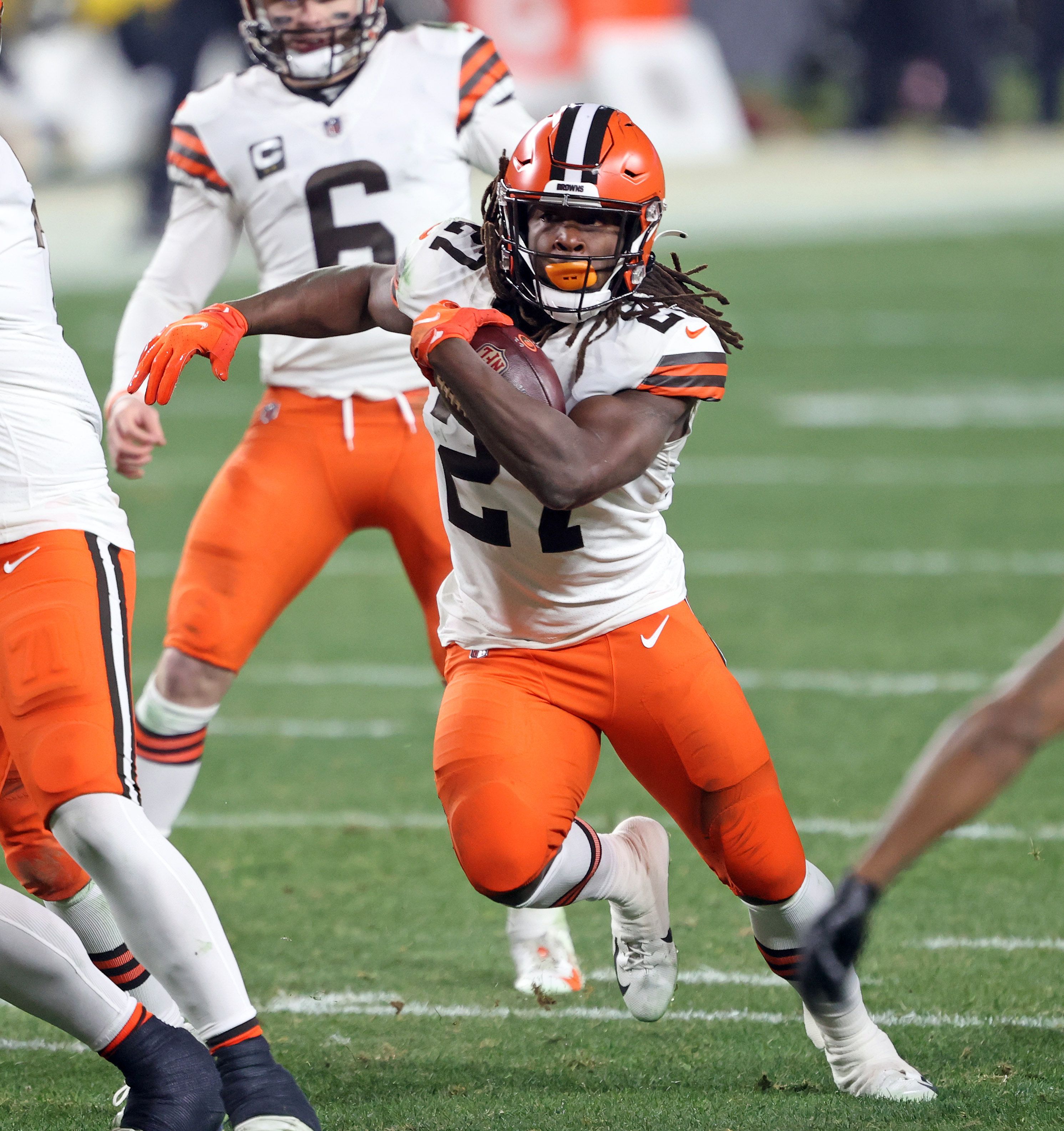 Browns' Kareem Hunt embraces his former head coach after Cleveland falls to  Chiefs in AFC Divisional Round