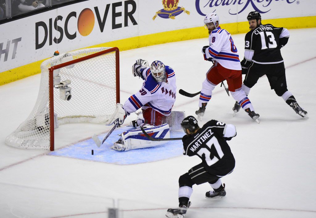 Alec Martinez relives Kings' Stanley Cup win in 2014