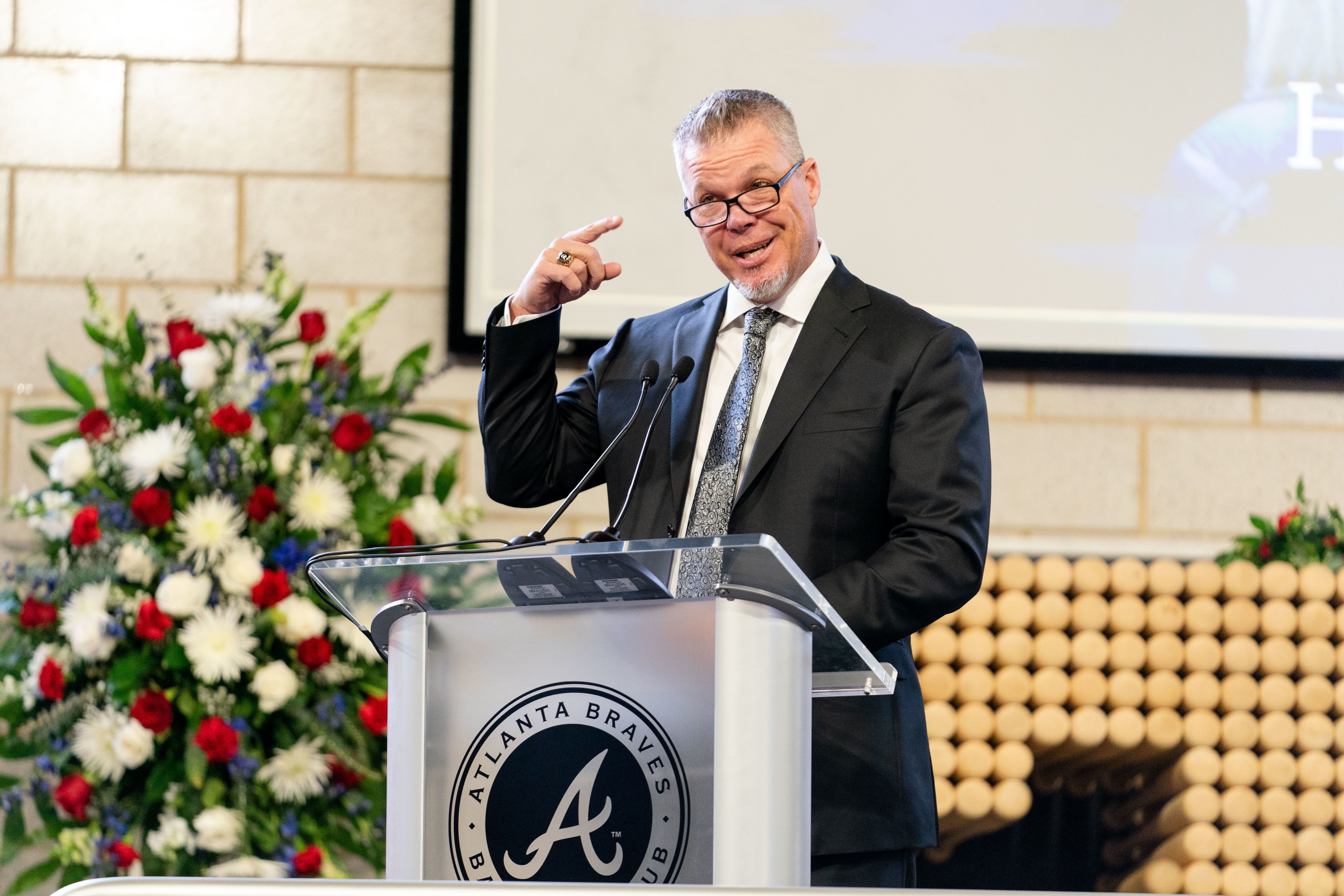 Braves legend Chipper Jones on team's core, stars, coaching