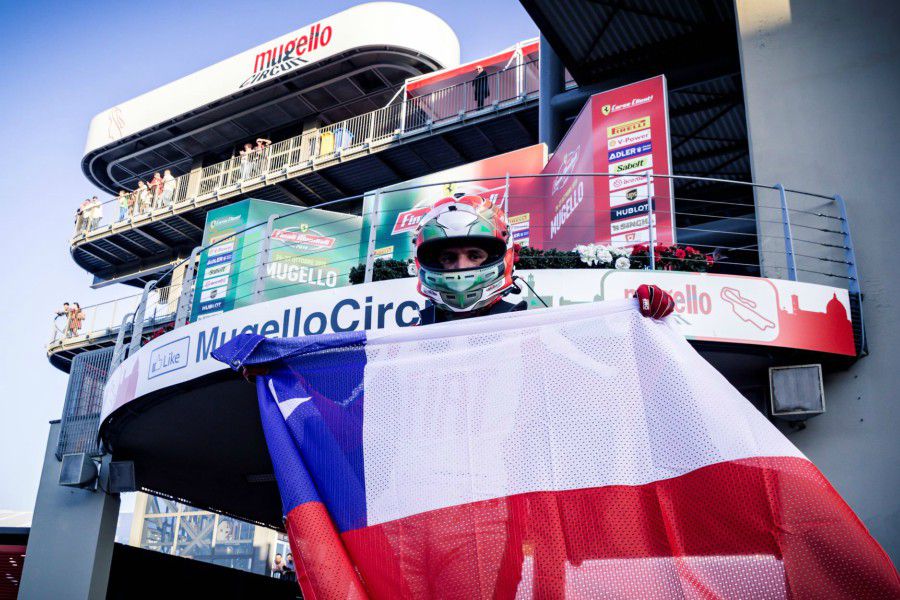 Benjamín Hites ganador en Mugello 2