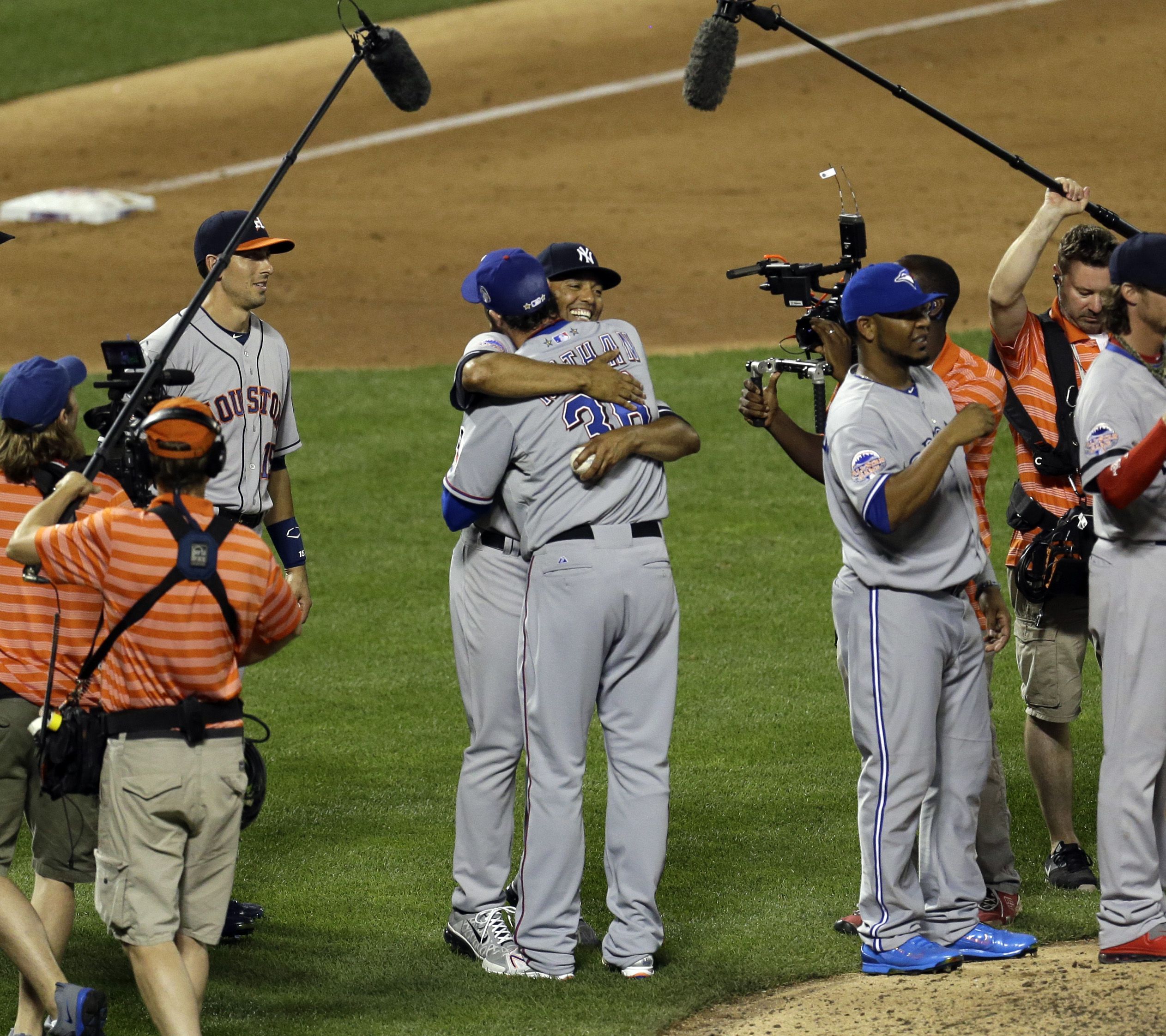 Mariano Rivera honored by the Texas Rangers 