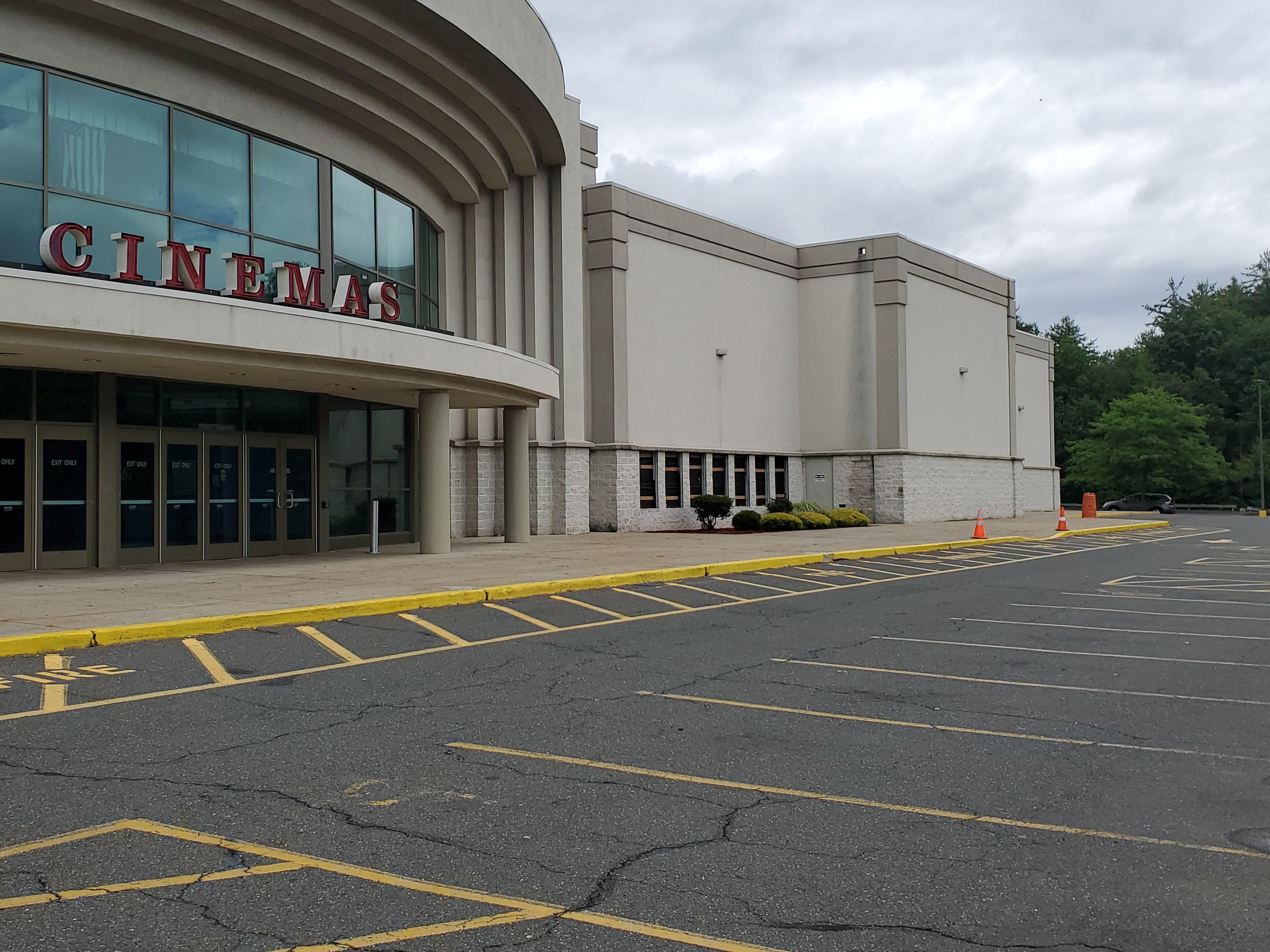 Movies cinemark 16