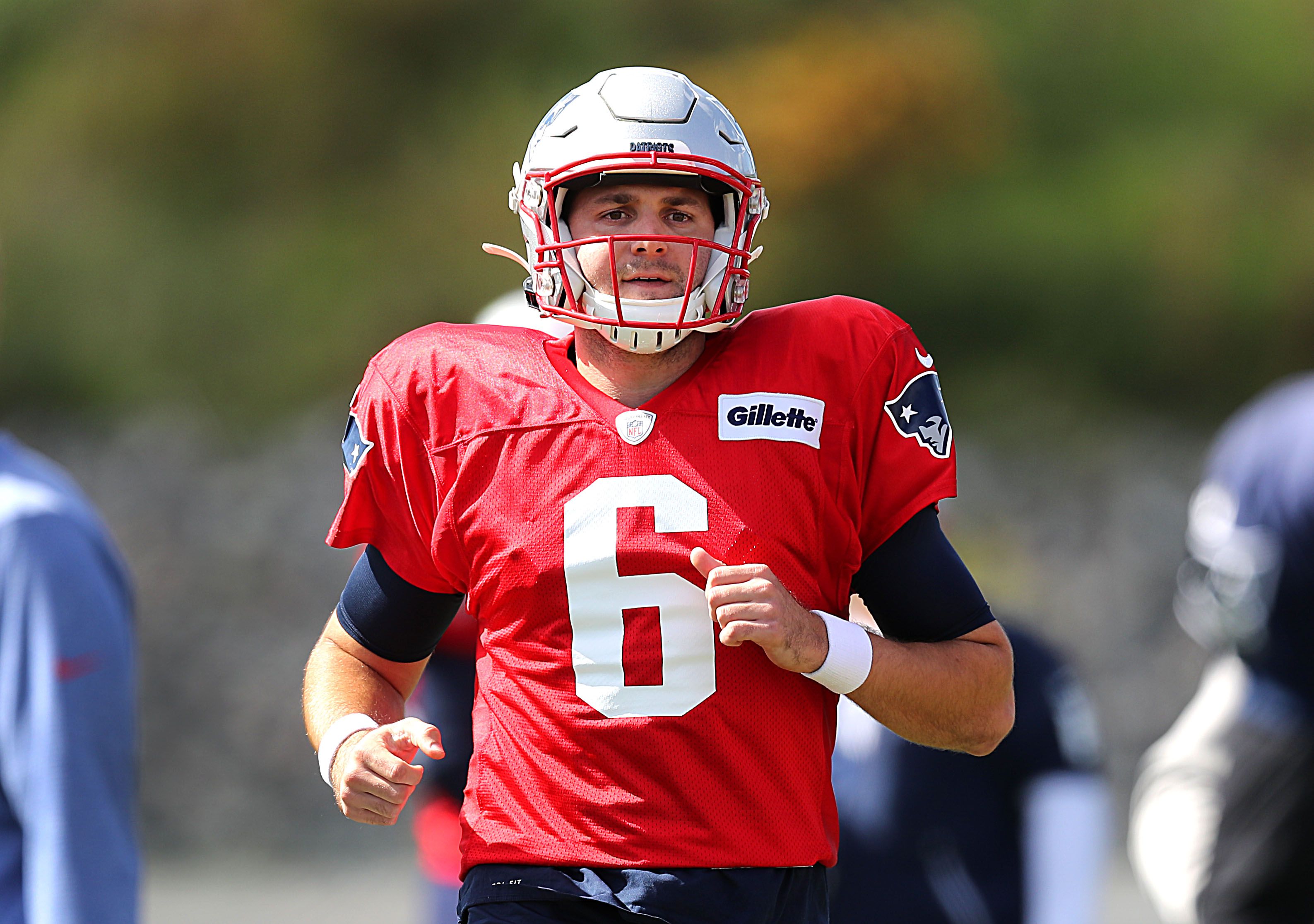 Tom Brady is 'the best teammate I've ever been around,' says first-year New  England Patriot Cody Kessler 