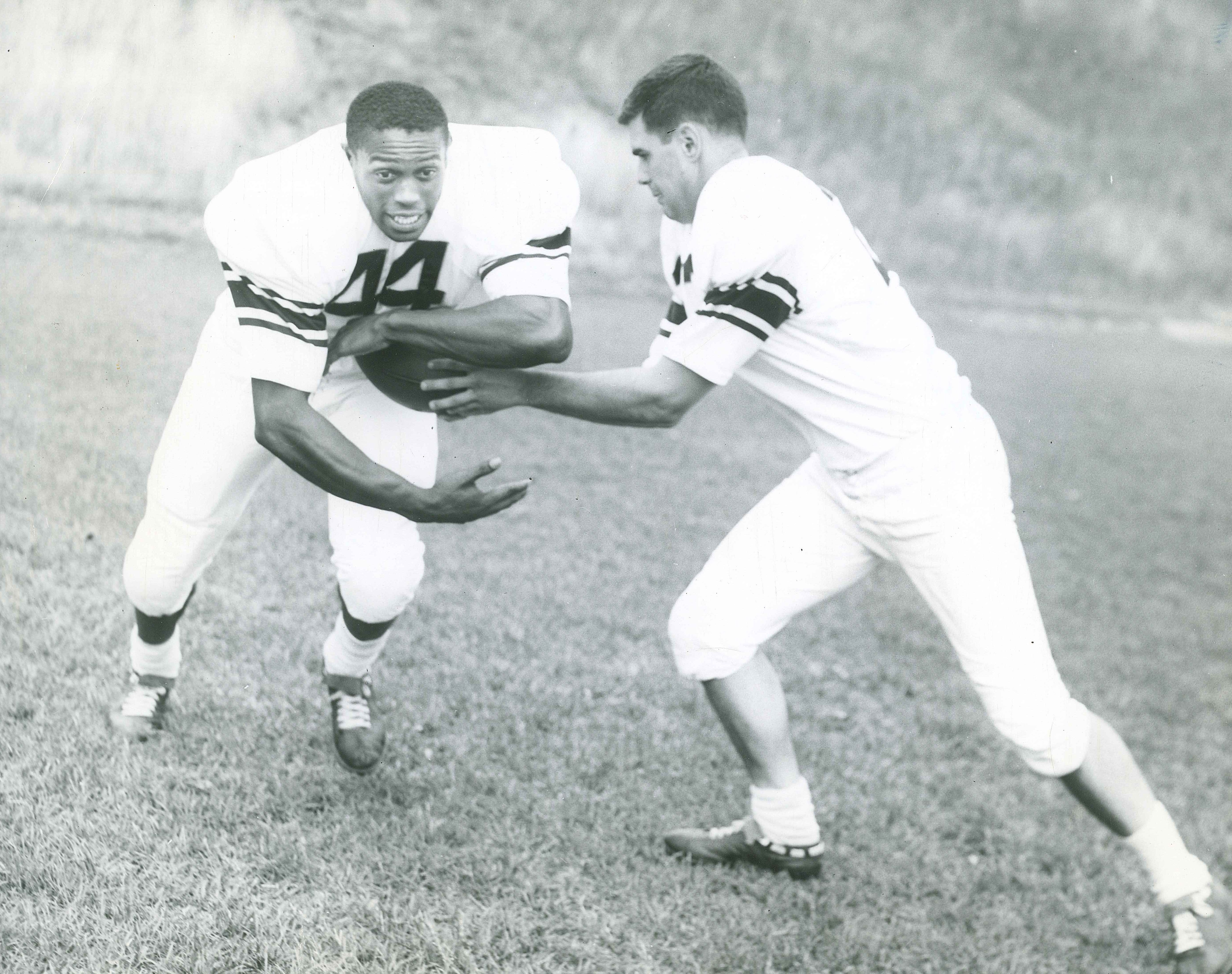 Floyd Little, Star Running Back for Syracuse and Broncos, Dies at 78 - The  New York Times