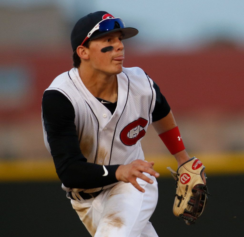 In return to Texas, Bobby Witt Jr. delivered his dad an early birthday  present