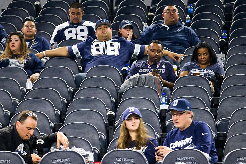 Dallas Cowboys disappoint in playoff race but benefit team in long run