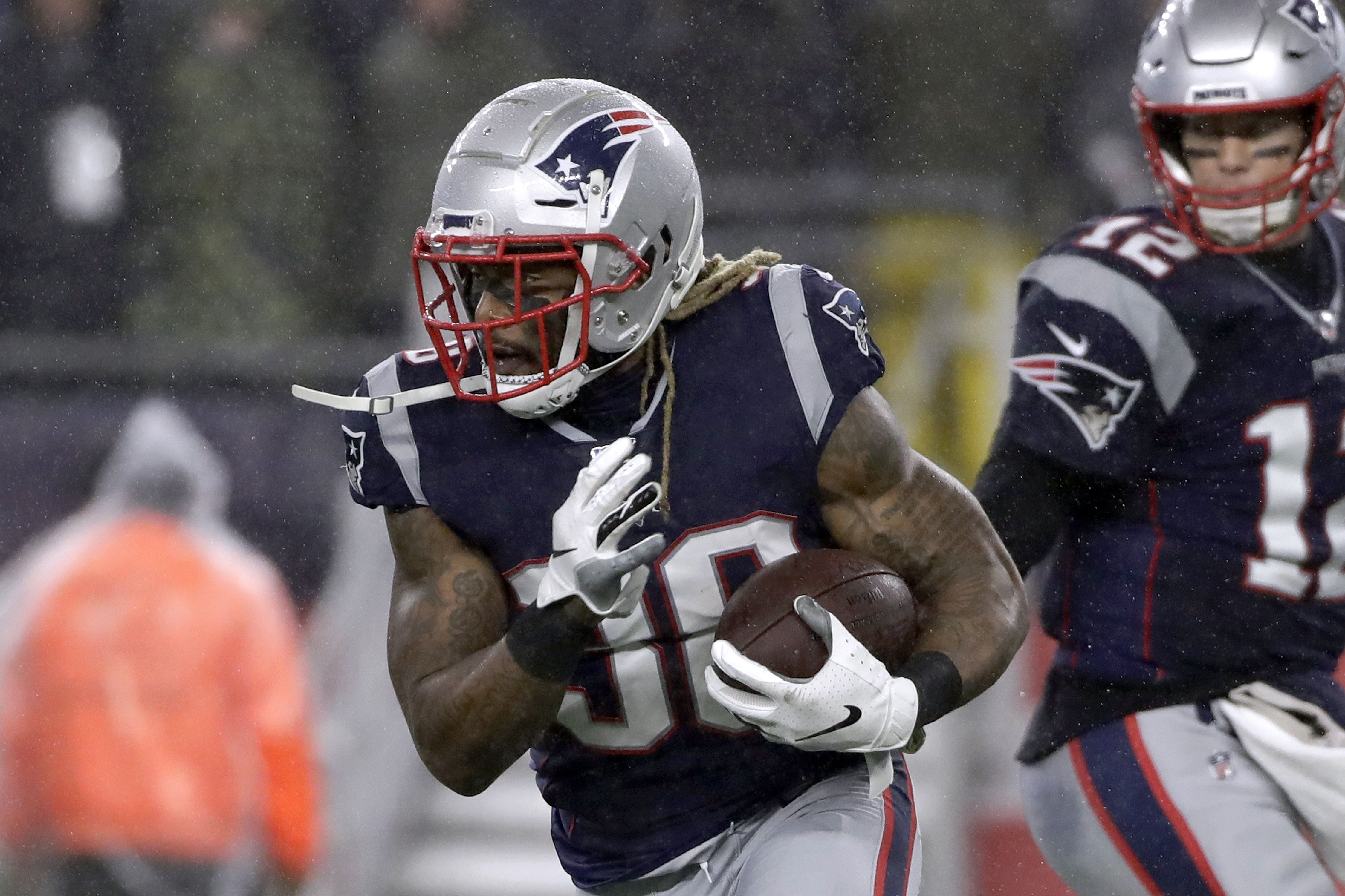 Brandon Bolden changes to No. 25, to honor his grandfather, Frank Pitts -  NBC Sports