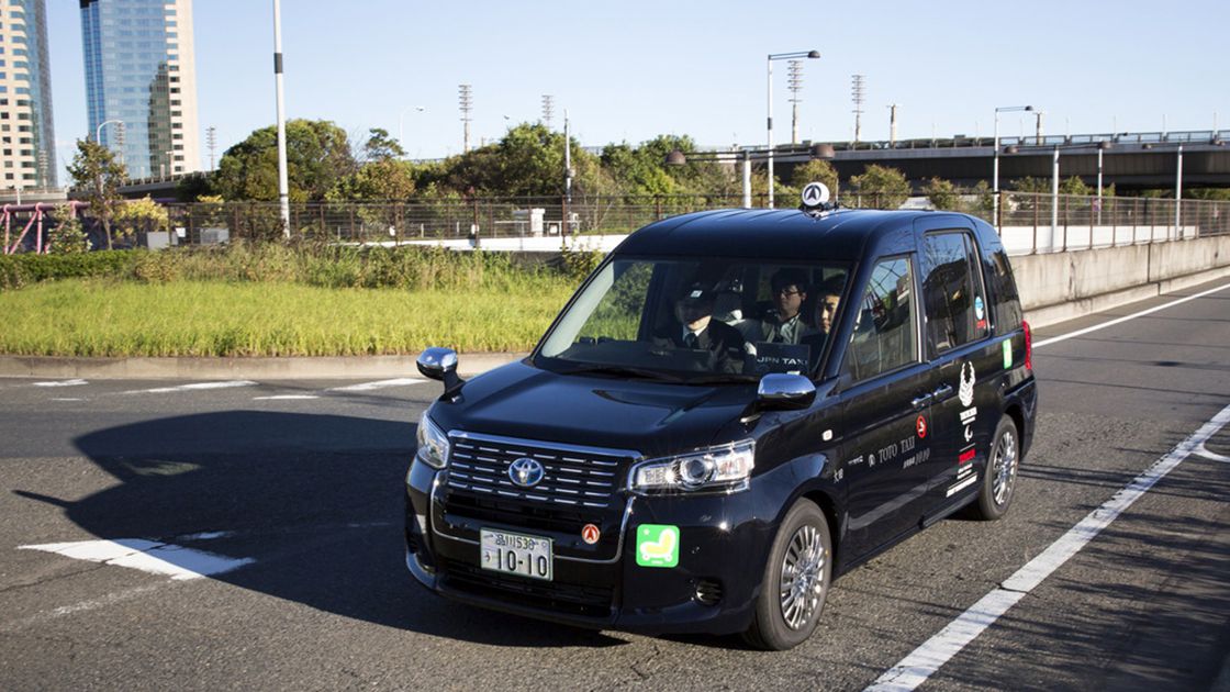 Toyota Unveils the JPN Taxi