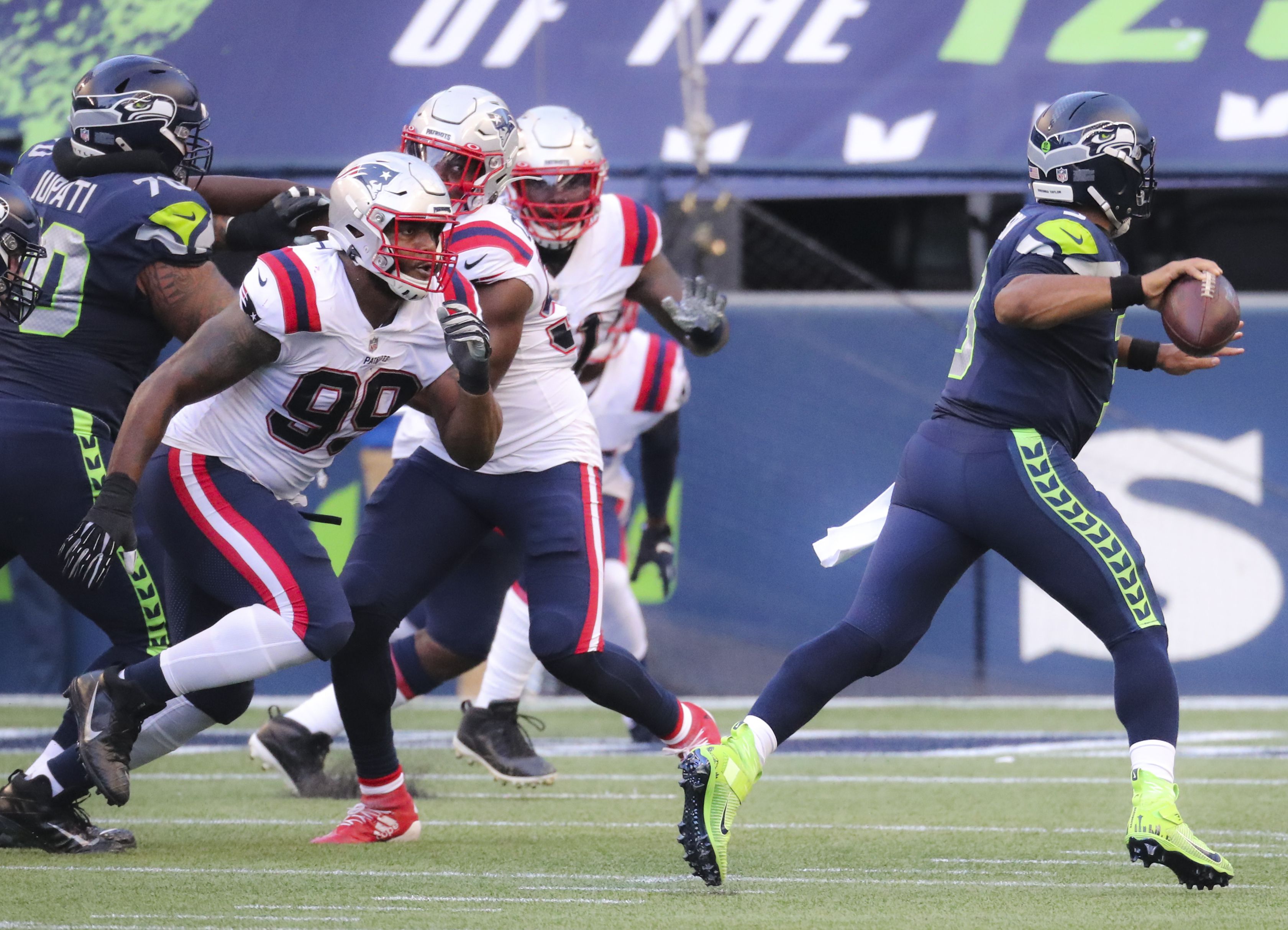 A Deep Dive on the Seahawks' Silver-and-Blue Uniforms