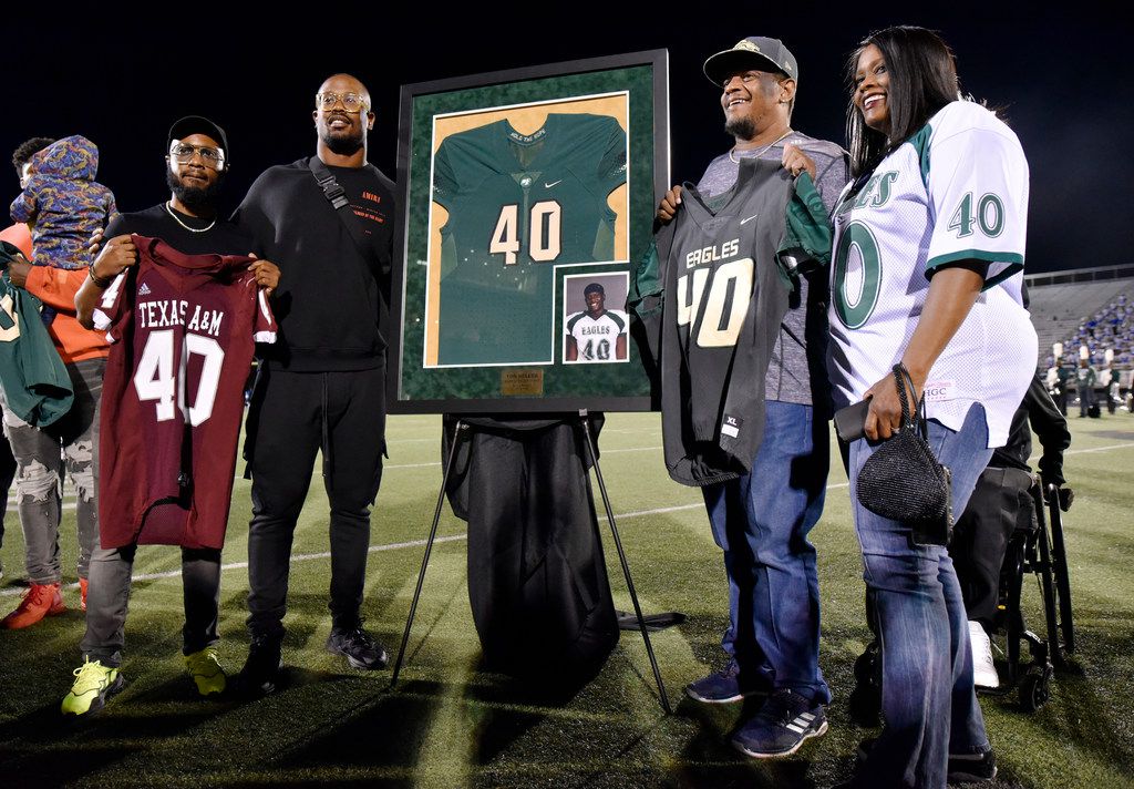 Photos: DeSoto retires Denver Broncos LB Von Miller's HS jersey, rolls  through Grand Prairie