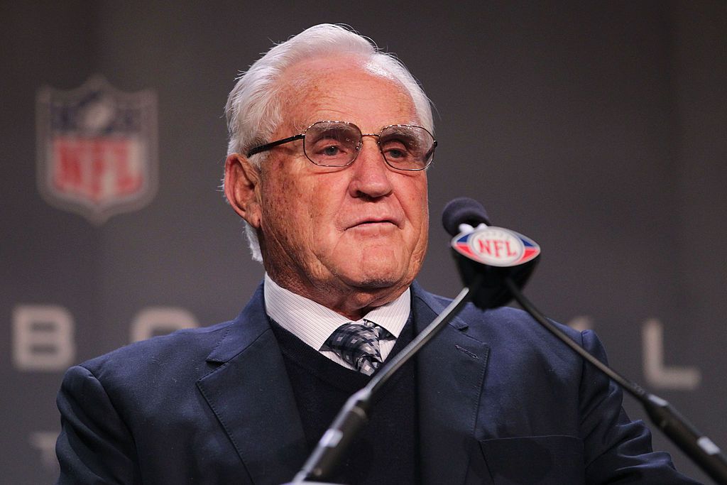 Legendary Miami Dolphins coach Don Shula dead at age 90