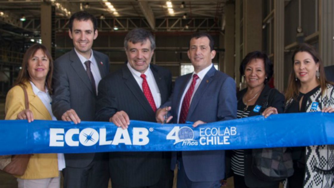 Foto inauguración Planta Ecolab