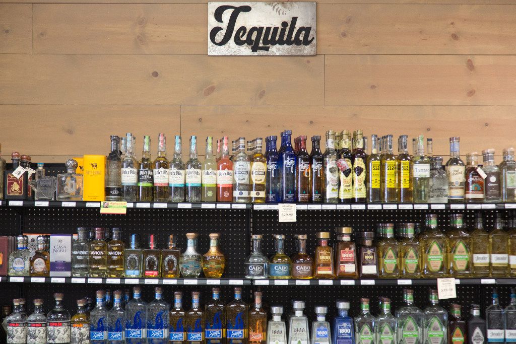 Could 2019 be the year Texas legislators let liquor stores open on Sundays?