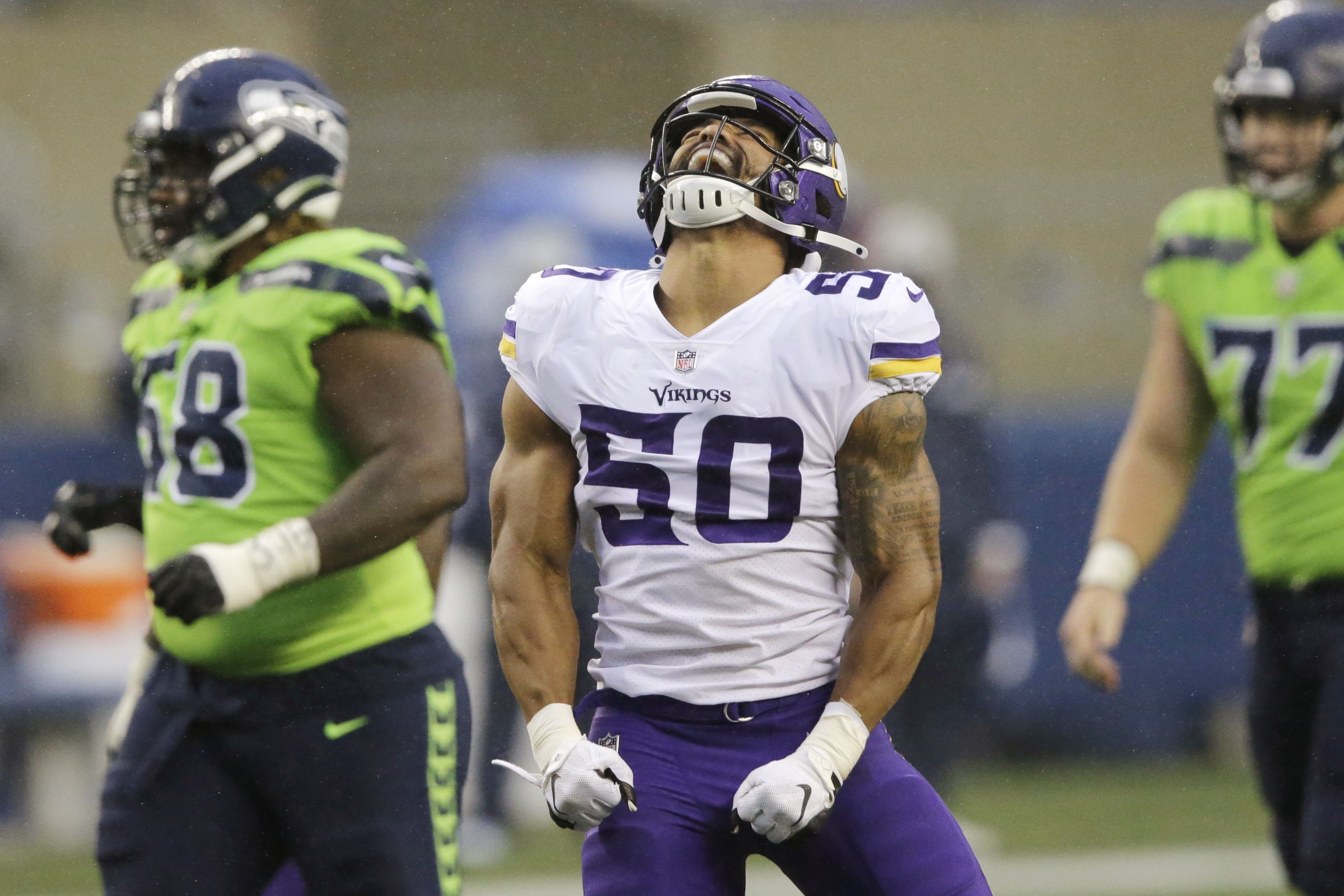 Late Wilson Magic Gives Seahawks 27-26 Win Over Vikings