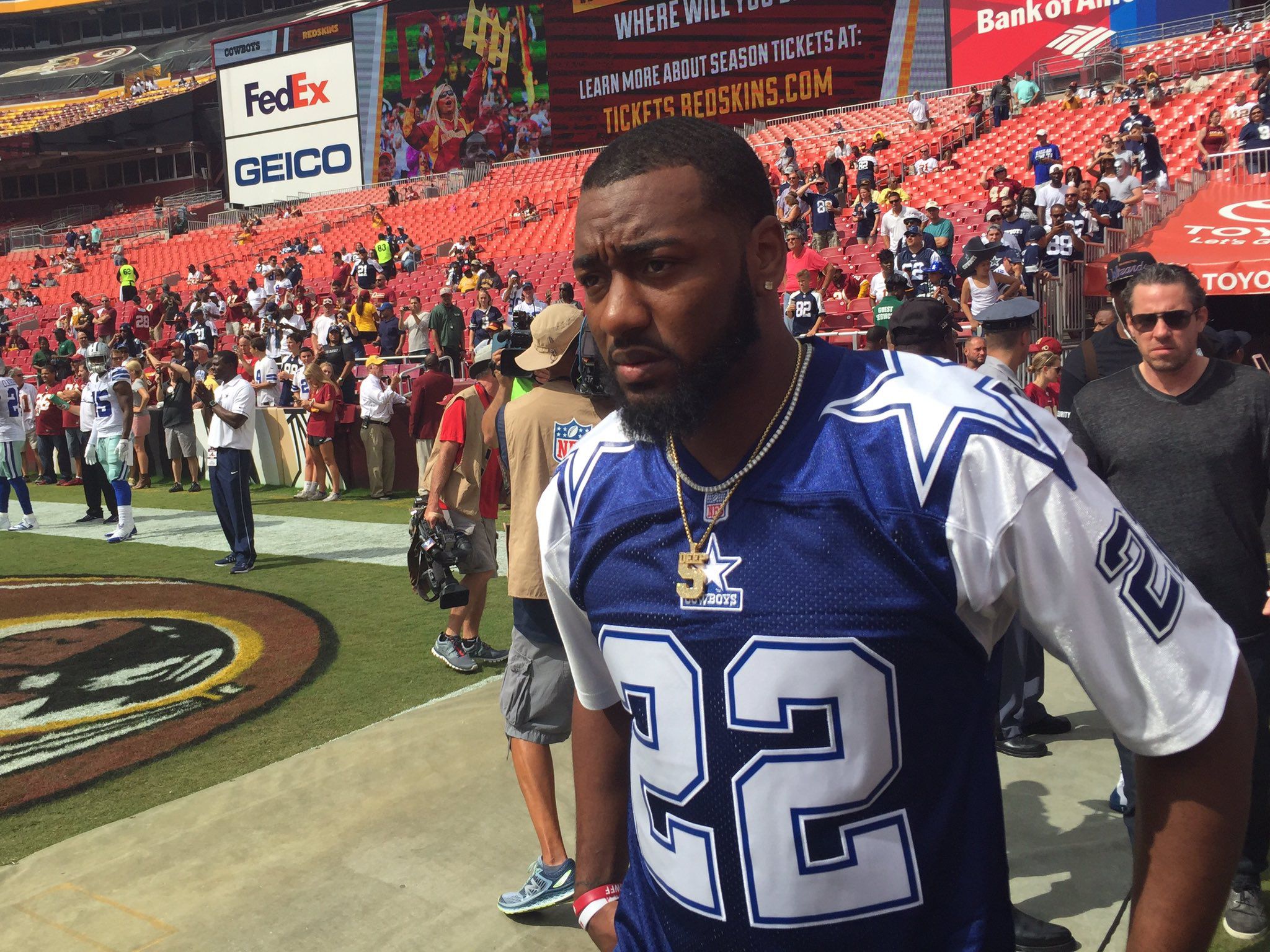 Dallas Cowboys on X: #DallasCowboys fan @JohnWall repping that