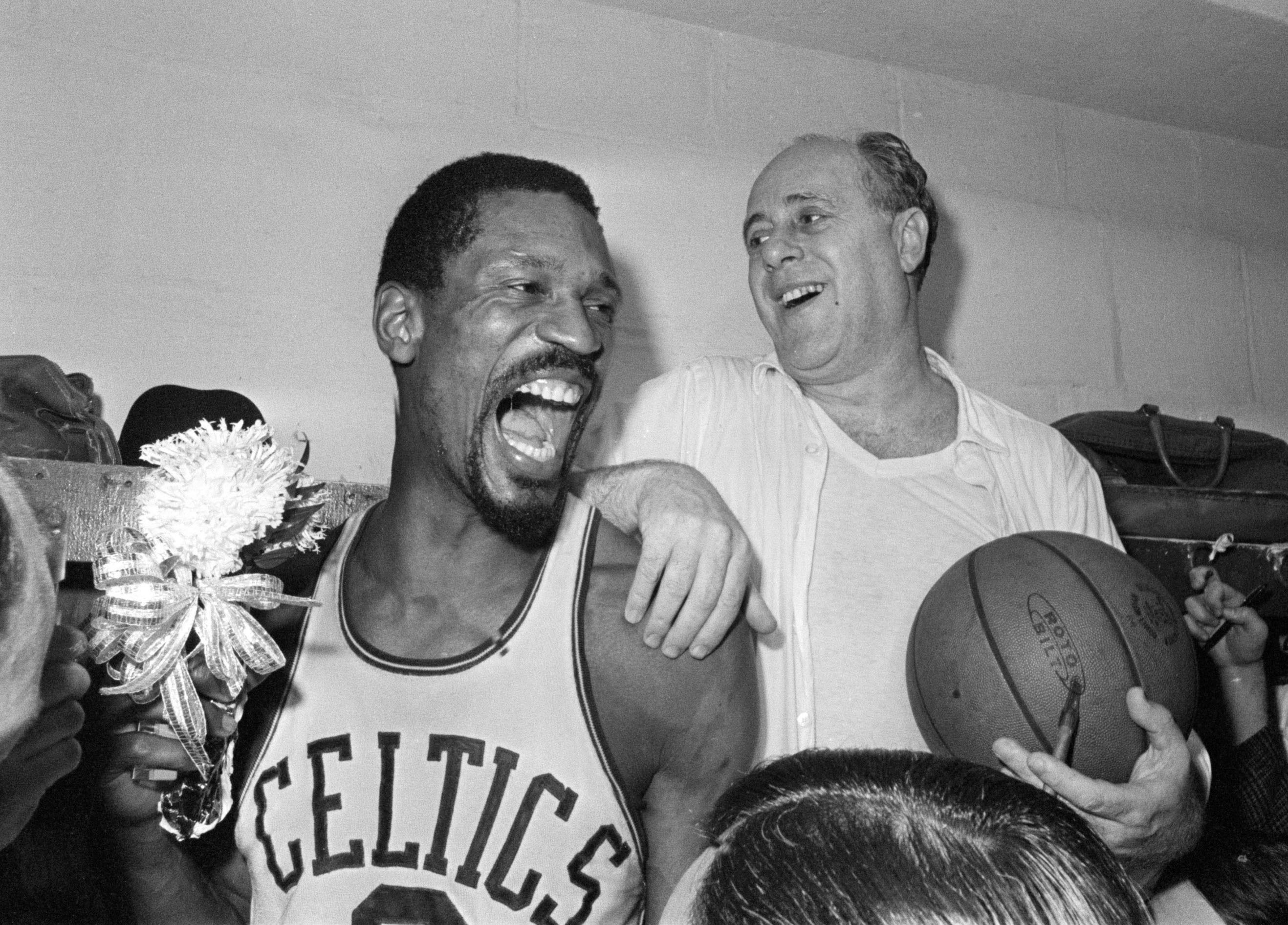 More Than 40 Years Later Celtics Great Bill Russell Finally Accepts His Hall Of Fame Ring The Boston Globe