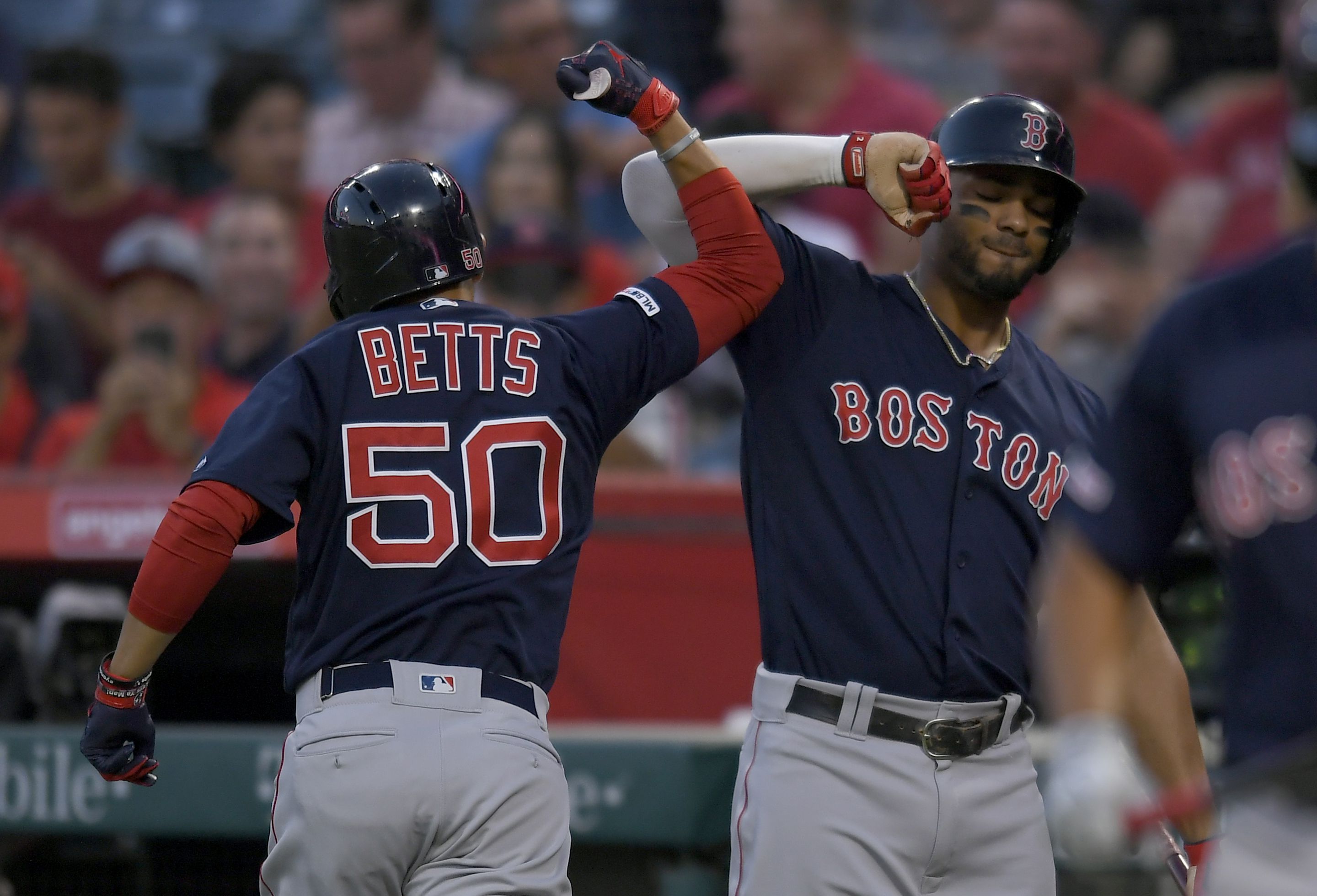 Jackie Bradley Jr., Xander Bogaerts extend streaks in Red Sox victory –  Boston Herald
