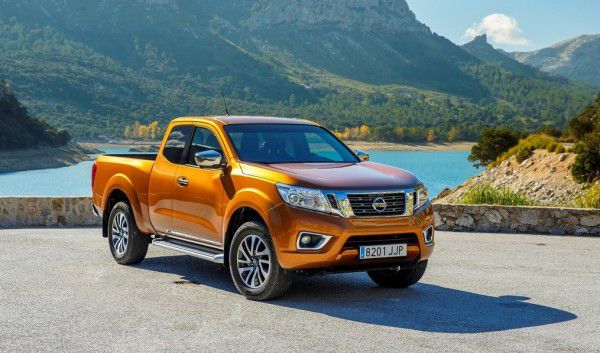 Nissan-NP300_Navara-2016-1024-03-600x353.jpg