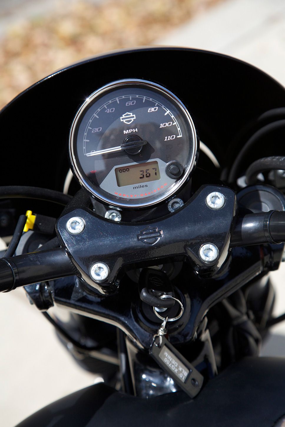 harley davidson street 750 speedometer