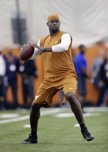 Vince Young Played NFL Football Tonight for The Packers of Green