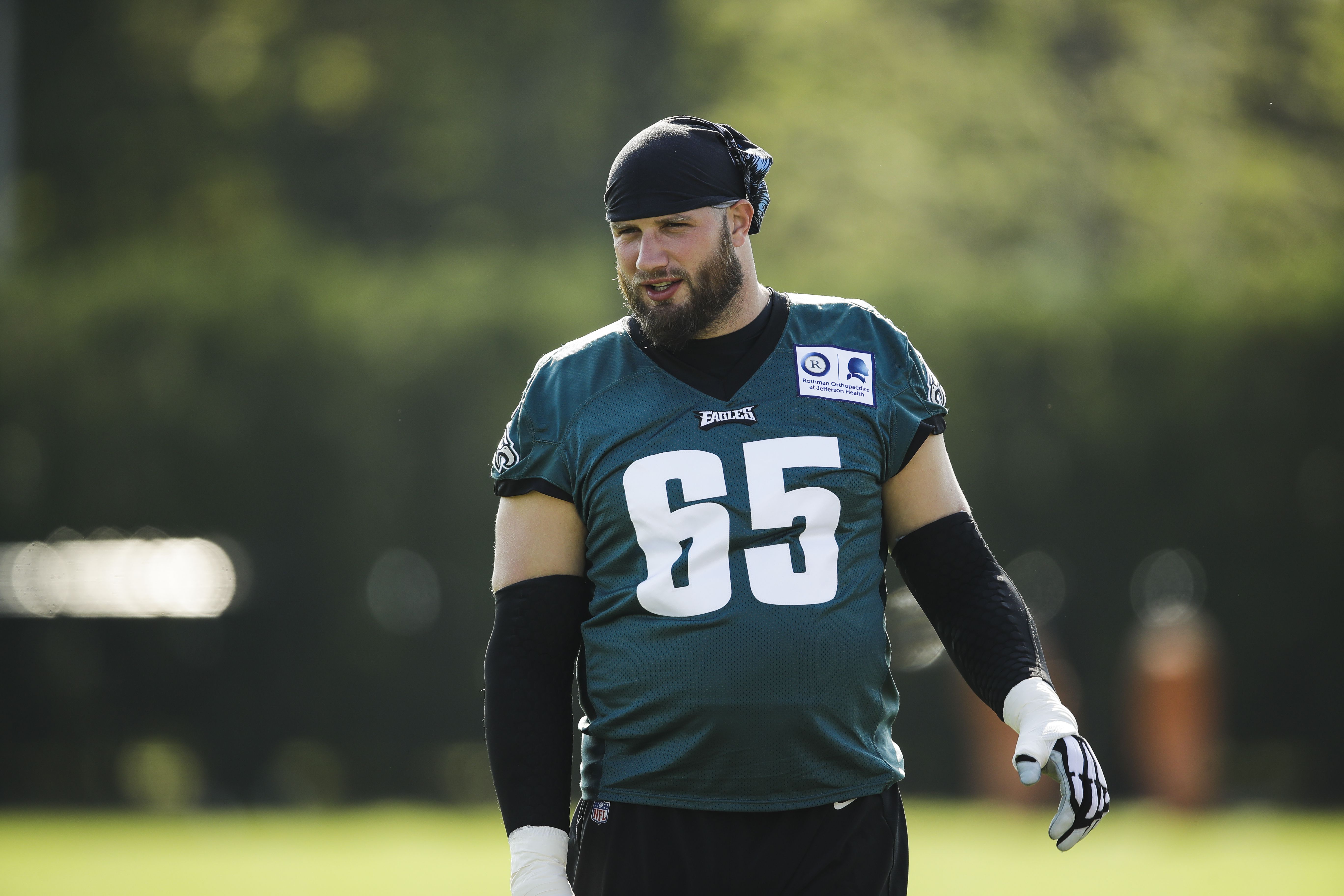 Zach Ertz, Lane Johnson among injured Eagles getting 'better