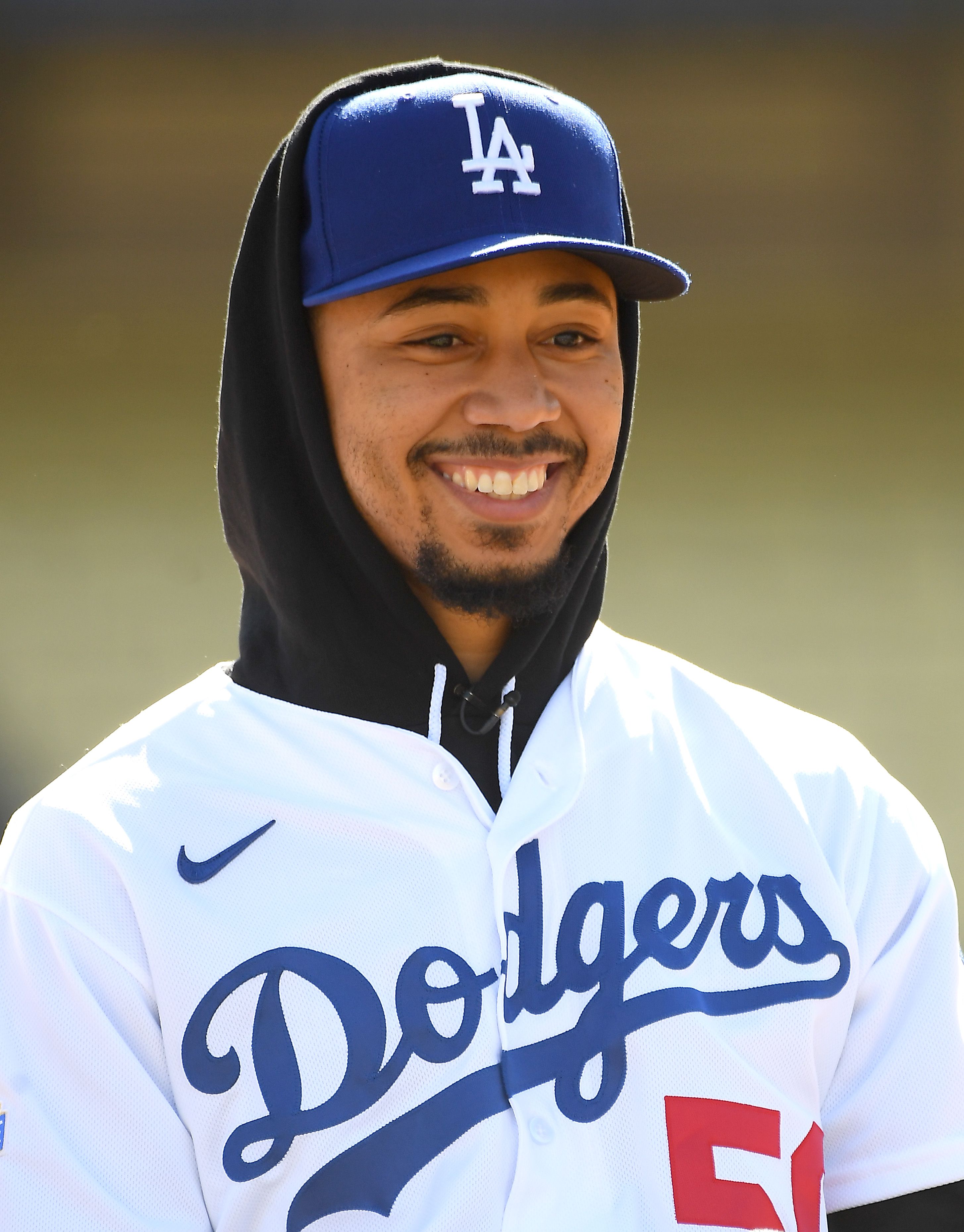 Lids Mookie Betts Los Angeles Dodgers Big & Tall Replica Player