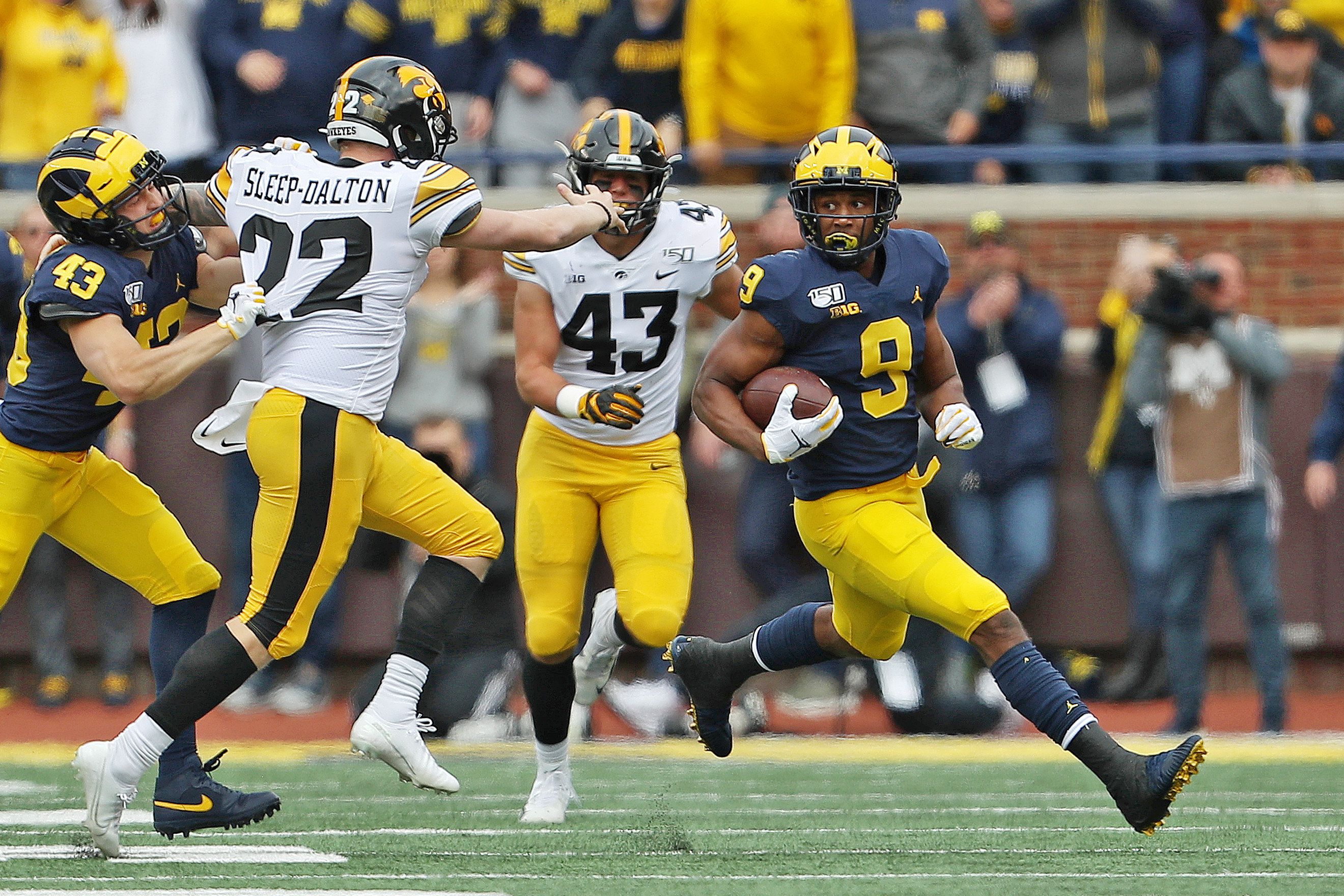 Former Michigan Wolverines football & current Browns WR Donovan Peoples- Jones reeled in a 75-yard TD this weekend.