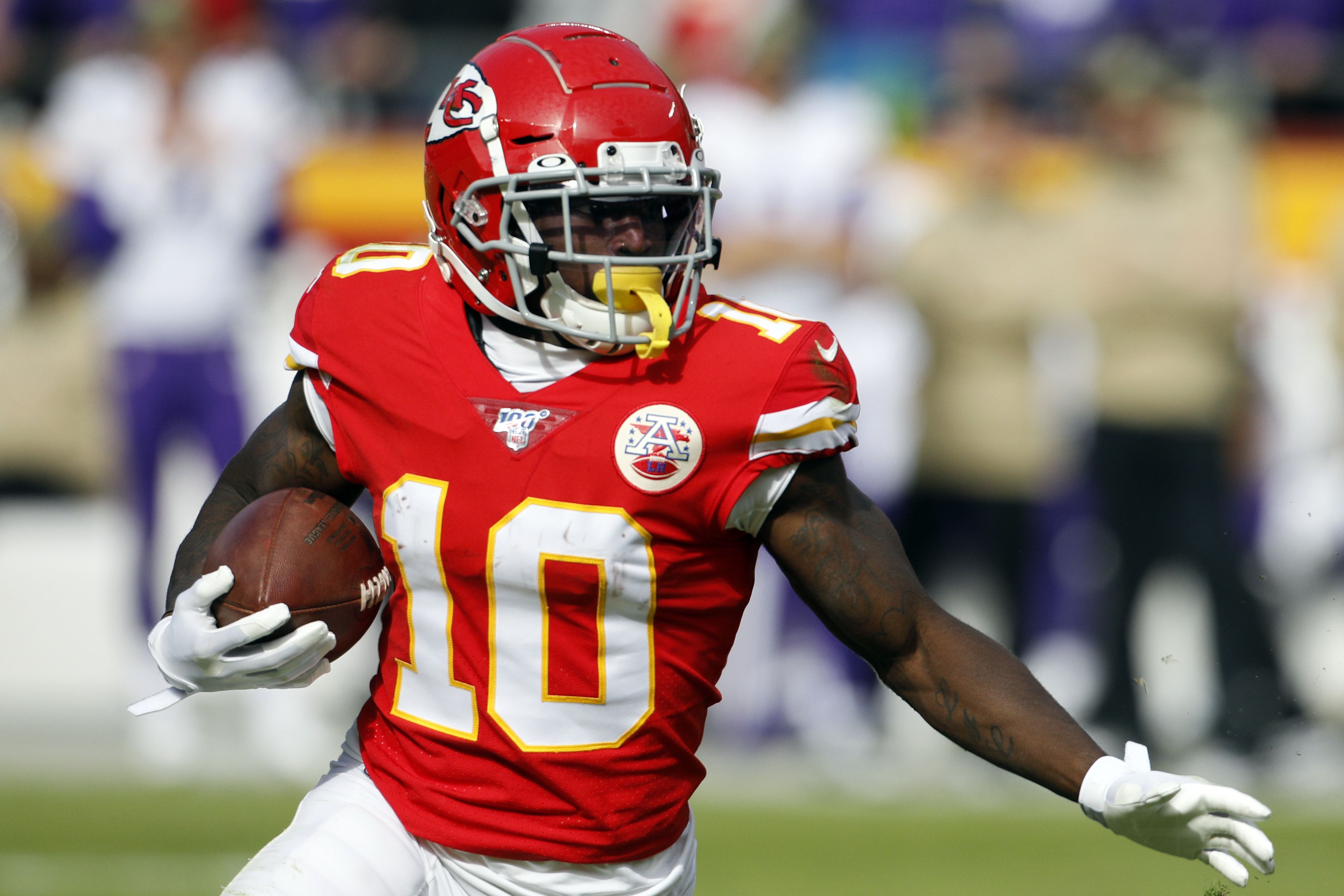 Tyreek Hill's Top 10 Plays from the 2019 Season 