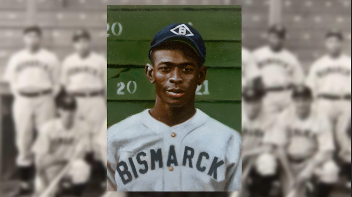 Satchel Paige with Bismarck National Semi-Pro Championship Team