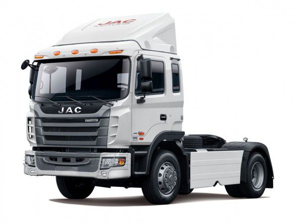 jac-cr-600x450.jpg