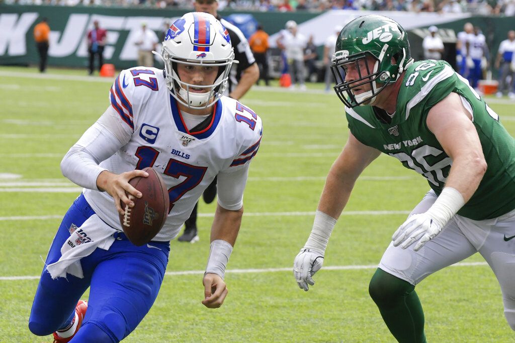 East Rutherford, New Jersey, USA. 8th Sep, 2019. New York Jets inside  linebacker C.J. Mosley (57) during a NFL game between the Buffalo Bills and  the New York Jets at MetLife Stadium