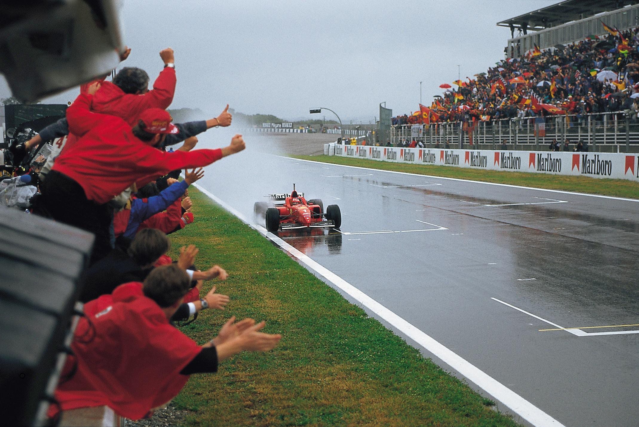 schumacher-ferrari-1996-españa-montmelo.jpg