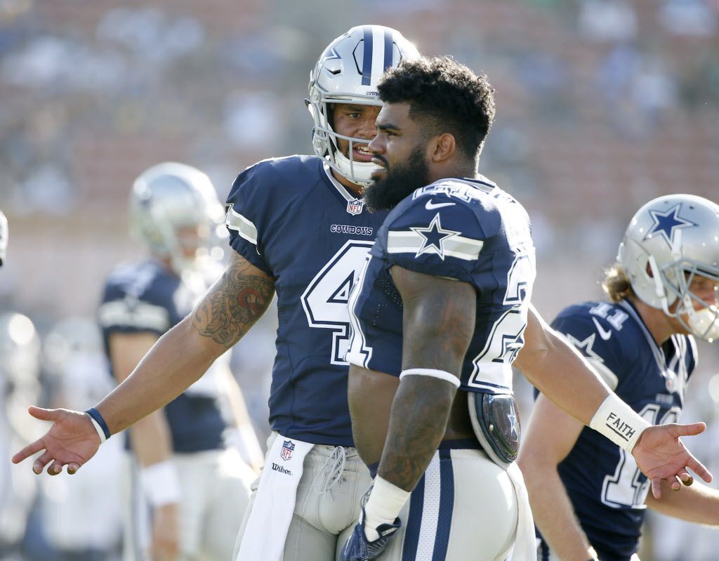 Ezekiel Elliott Appears To Accidentally Unveil Cowboys