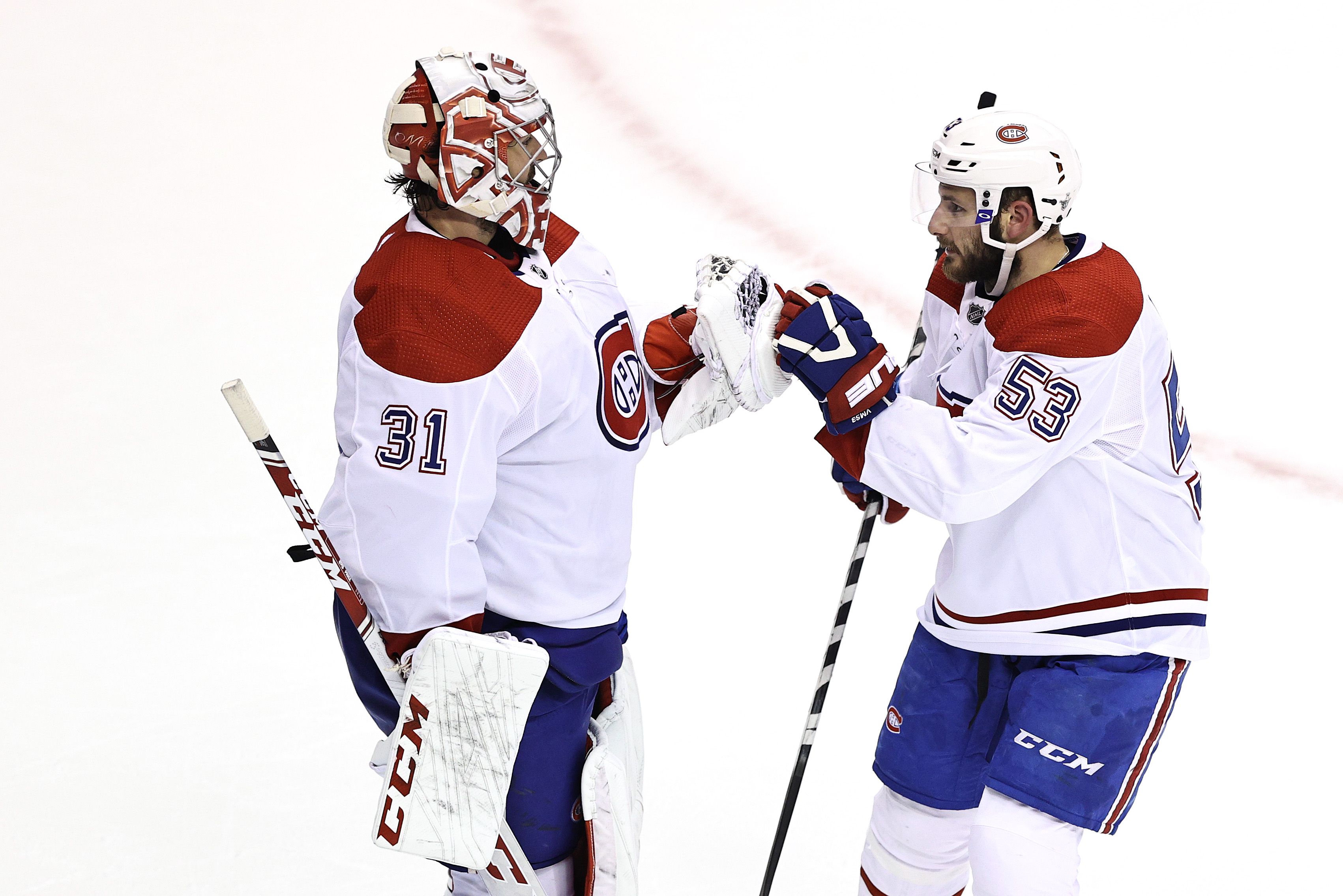 Jakub Vrana scores in OT, Capitals beat Blues 3-2 in NHL opener