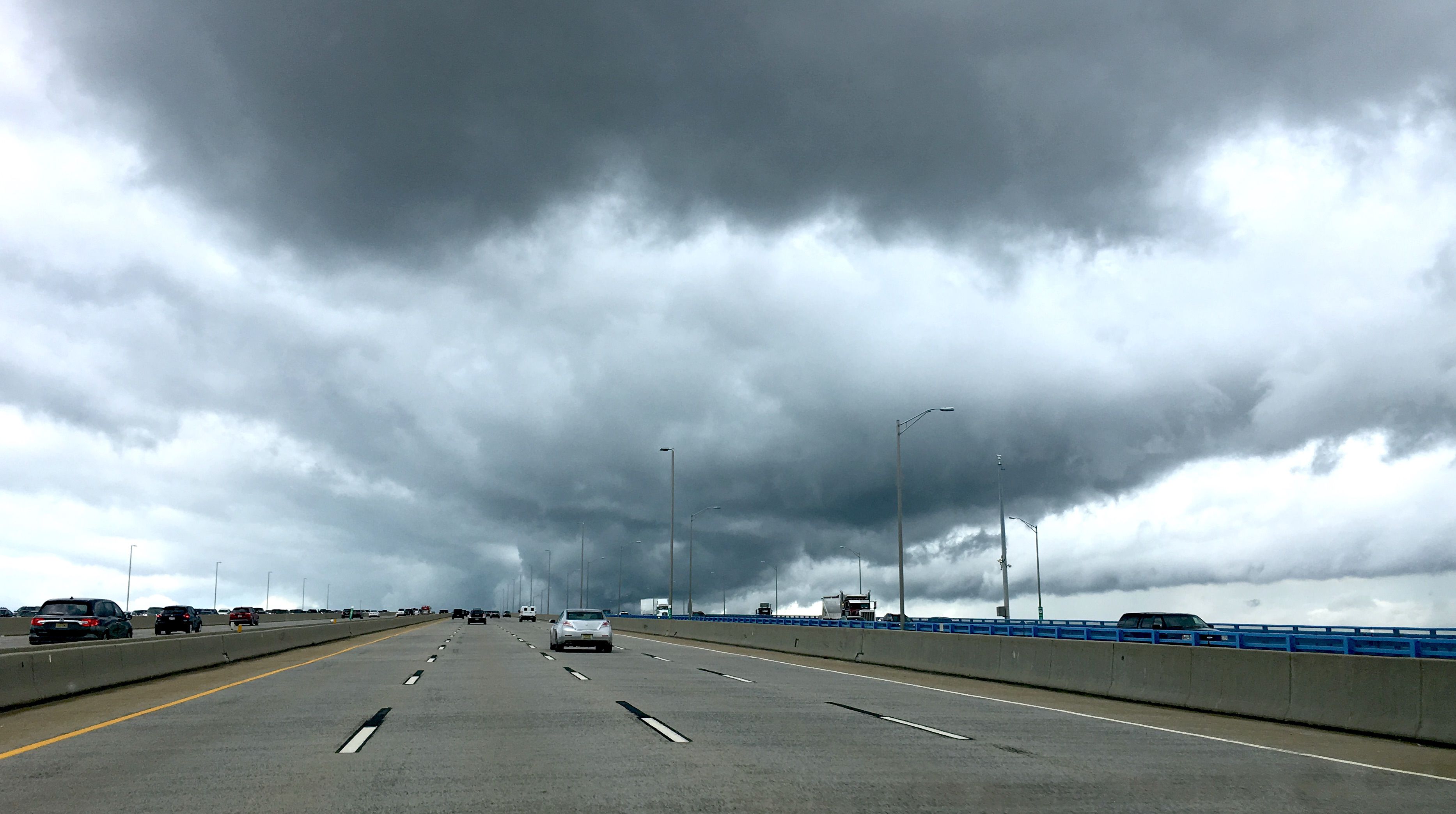 Microbursts in New Jersey thunderstorms, Philadelphia warm weather a factor