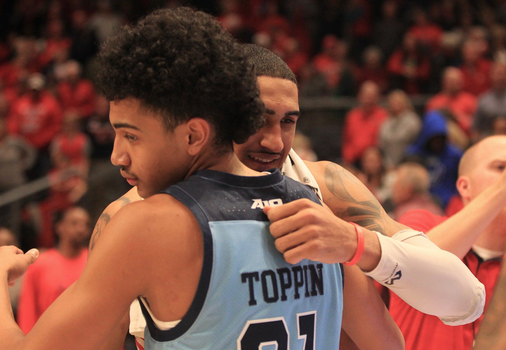 Dayton Flyers: Obi Toppin gets best of his brother Jacob Toppin