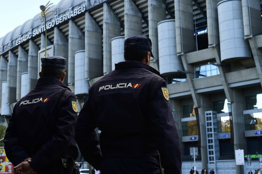 POLICIA BERNABEU 2