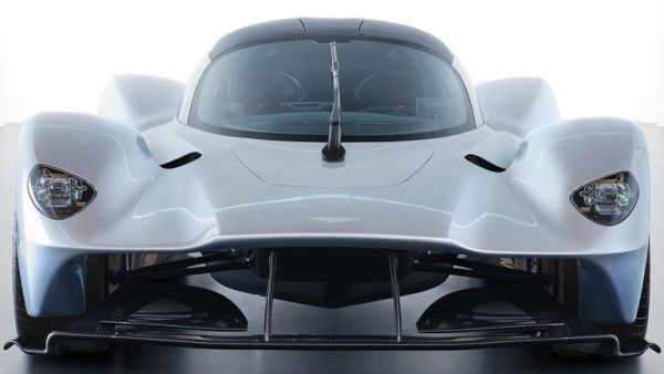 aston-martin-valkyrie-600x338.jpg