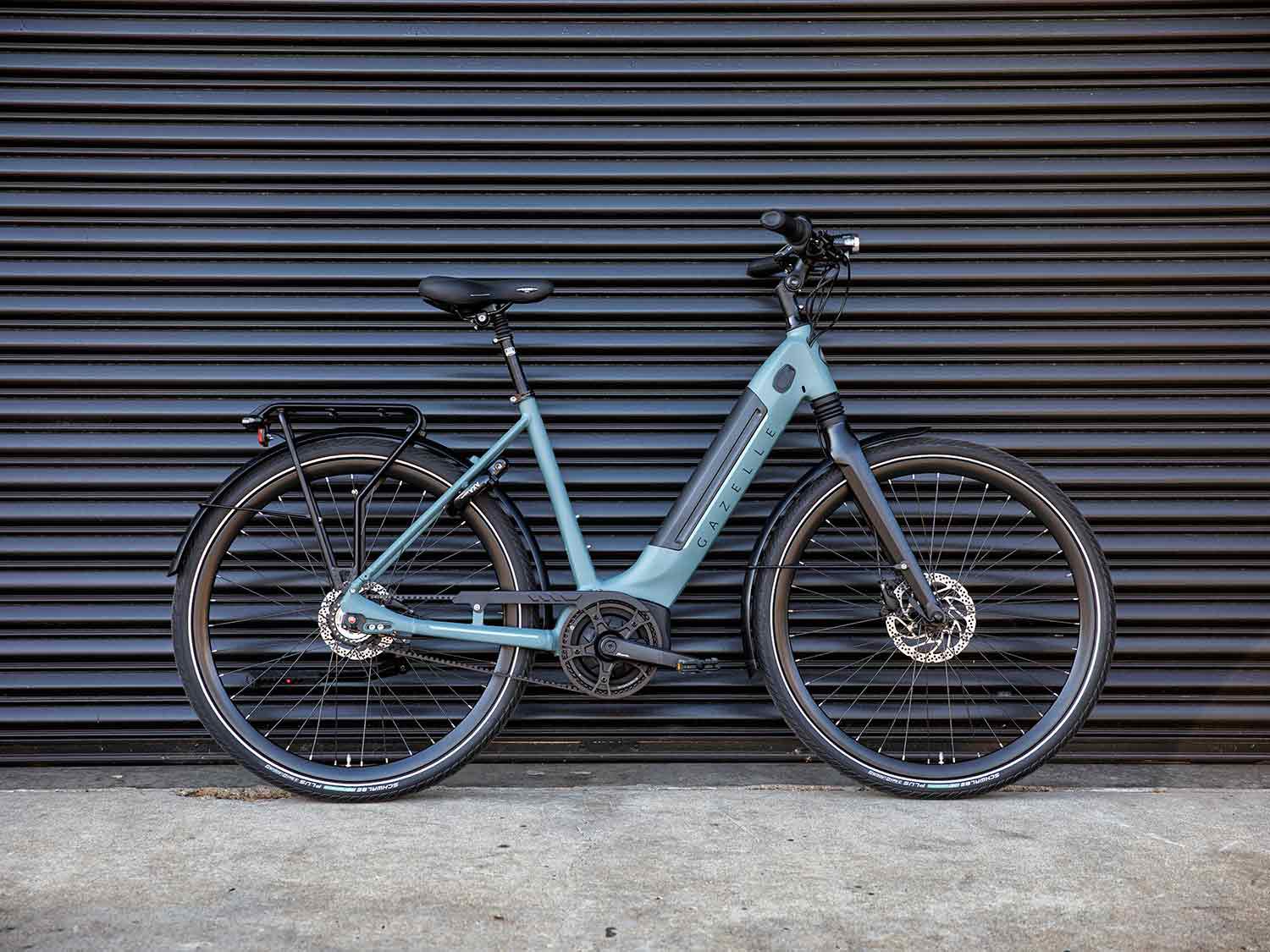 Gazelle Unveils First Belt Drive Ebikes For US Market Cycle Volta