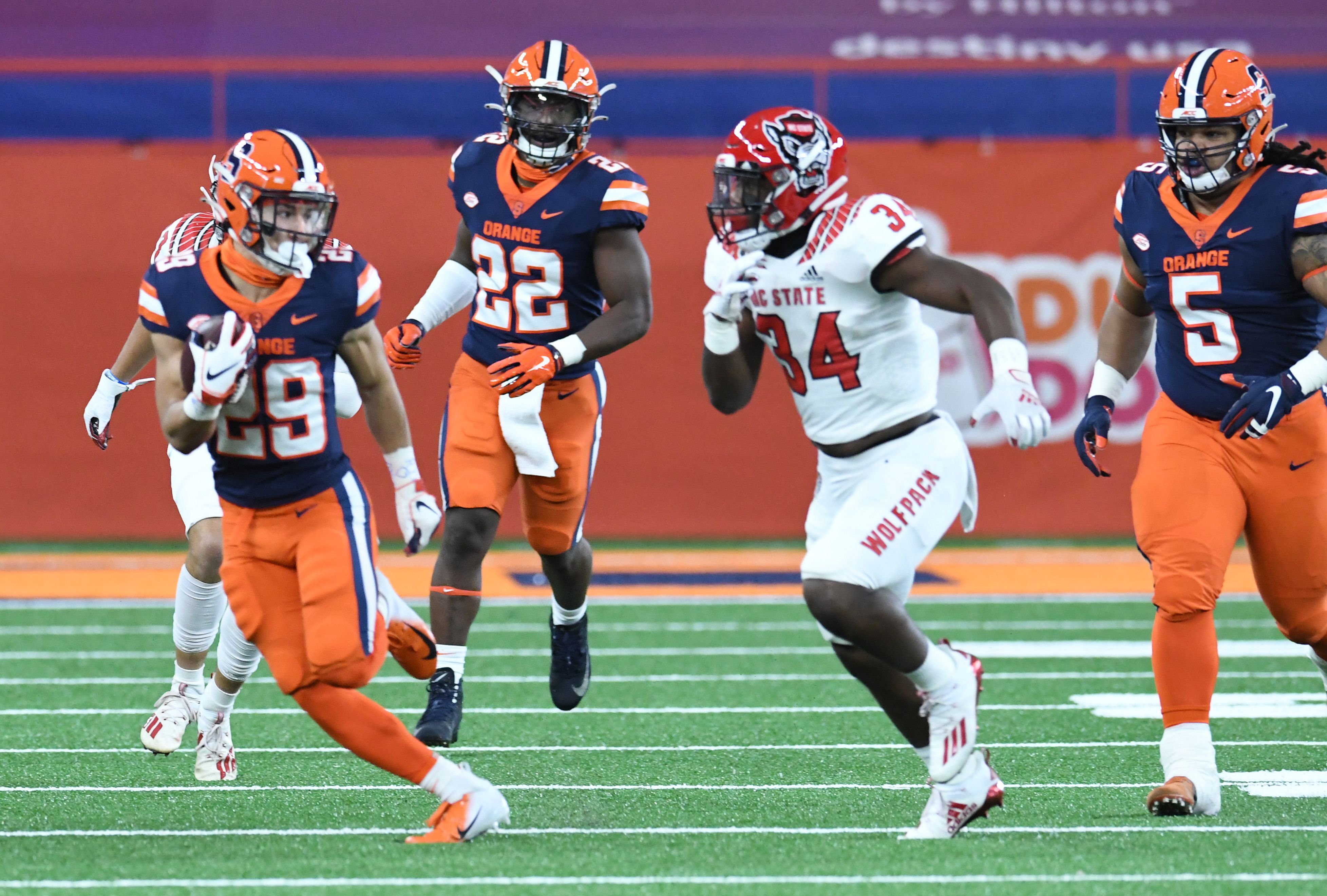 NC State's Thayer Thomas Has Career-High 3 Receiving TD's In Win Over 'Cuse  - Stadium