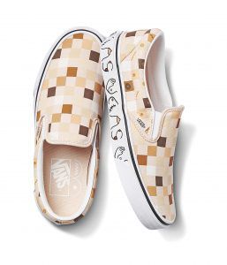 Imagen-HO19_VN0A4BV3TB3_ClassicSlip-On_BreastCancer-NudeCheck-TrueWhite_Pair-257x300.jpg