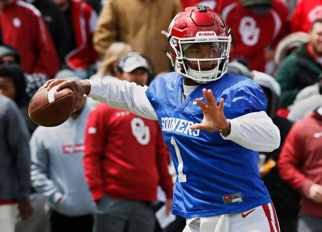 Video: Deion Sanders Advises Kyler Murray to Pick Baseball