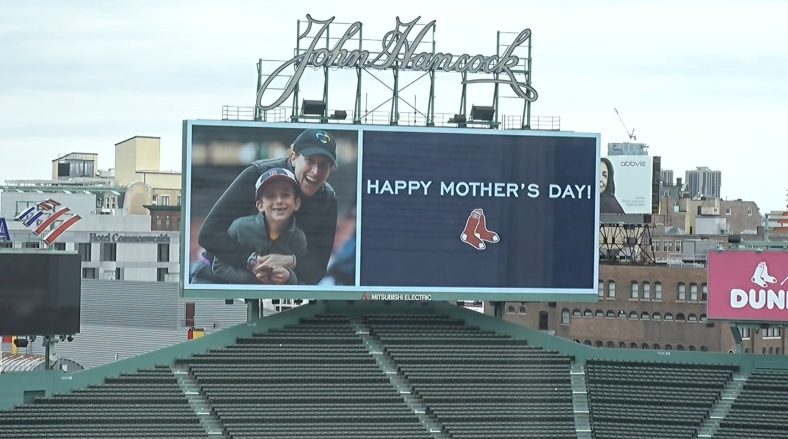 Boston Red Sox - To all the moms of Red Sox Nation, we wish you a happy Mother's  Day!