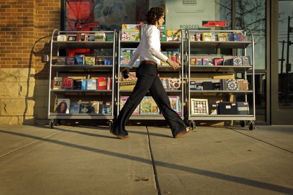 Bankrupt Borders To Close Seven North Texas Bookstores