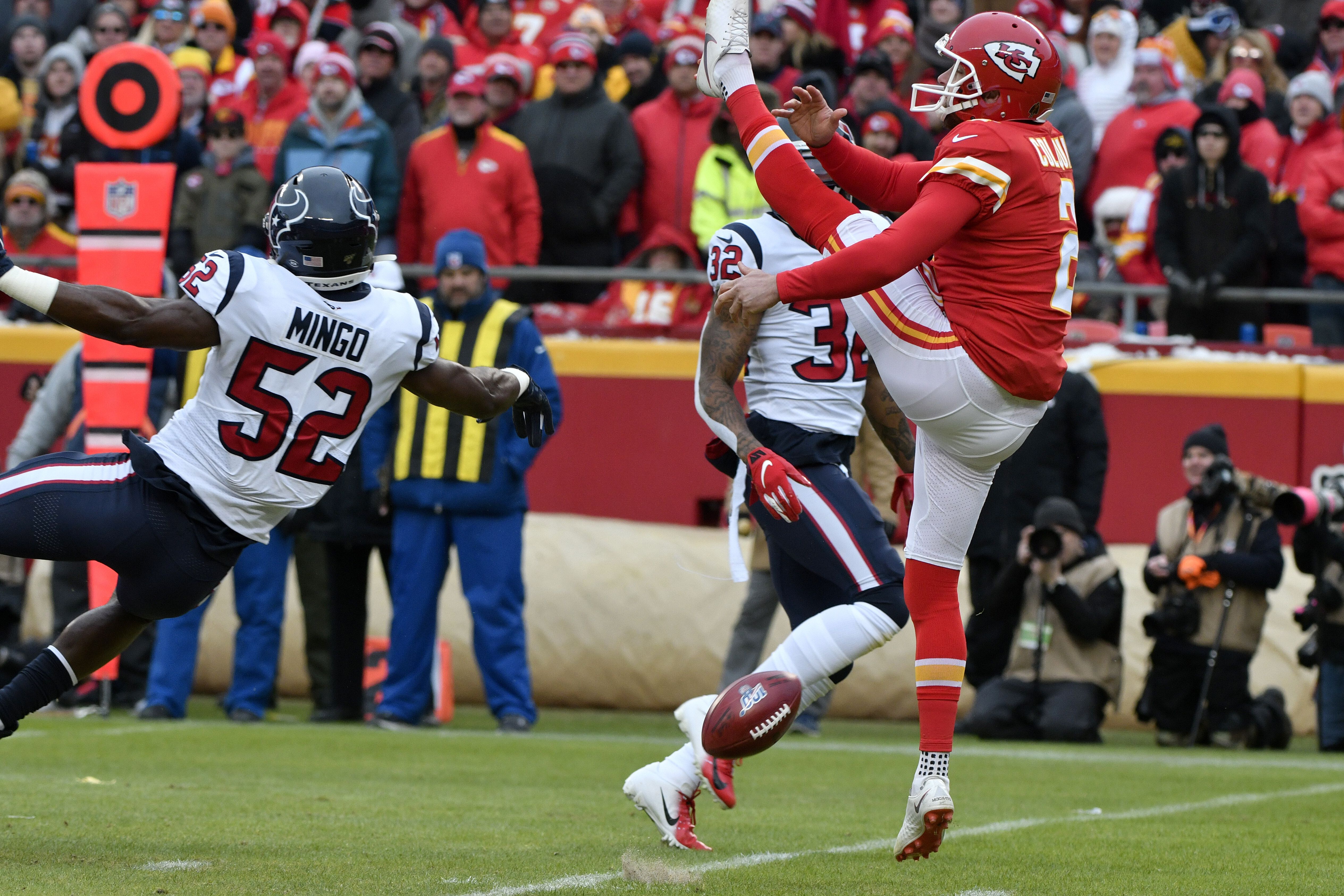 Kansas City Chiefs punter Tommy Townsend during pre-game warmups